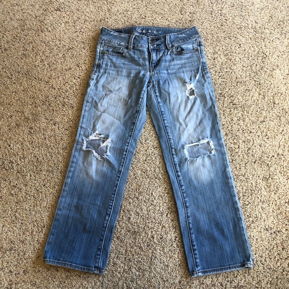 Women’s | American Eagle | Light Blue Artist Distressed Jeans; Size 2 Regular - Picture 2 of 11
